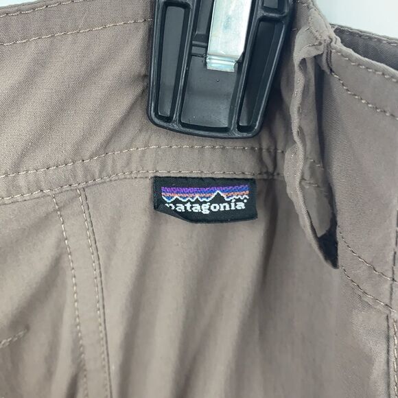 Patagonia Women’s Sz 8 Crops - Picture 3 of 6